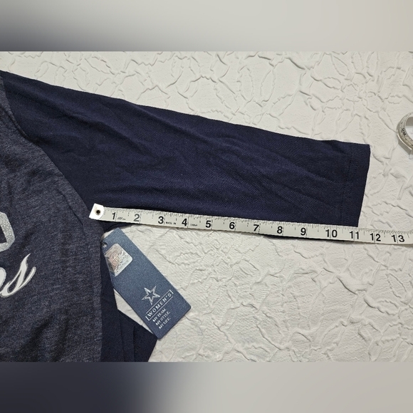 NWT NFL Dallas Cowboys #21 Elliott elbow shirt - Picture 8 of 8